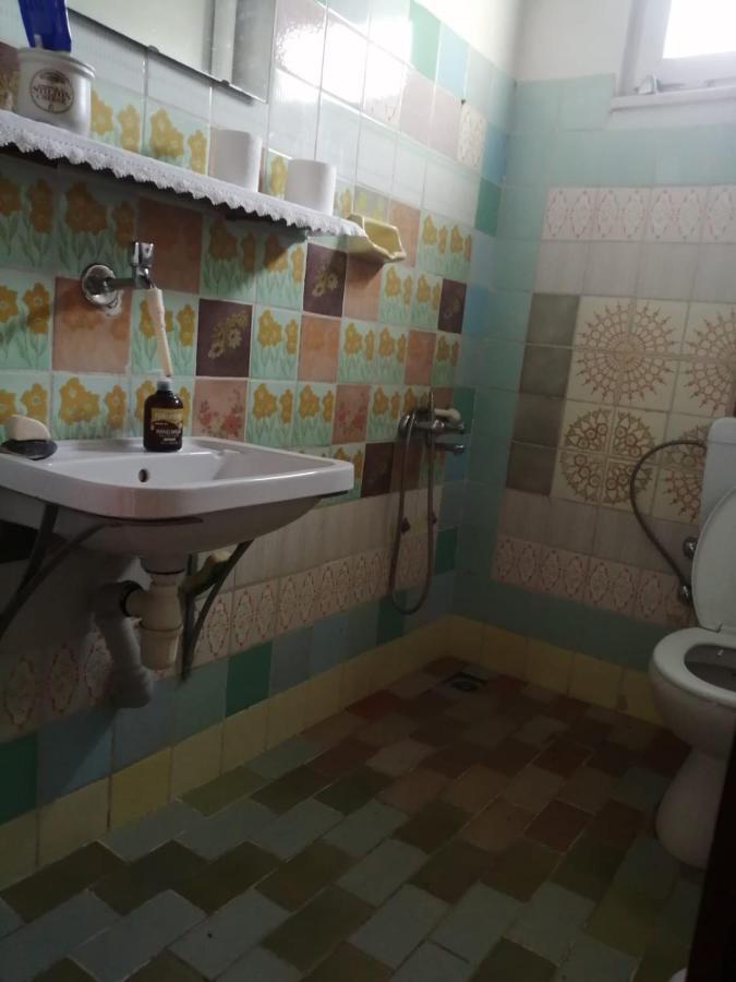 Ecer Pansiyon Kusadası Exterior foto