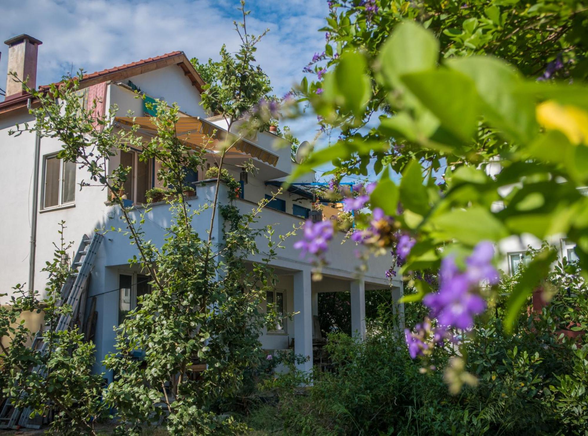 Ecer Pansiyon Kusadası Exterior foto